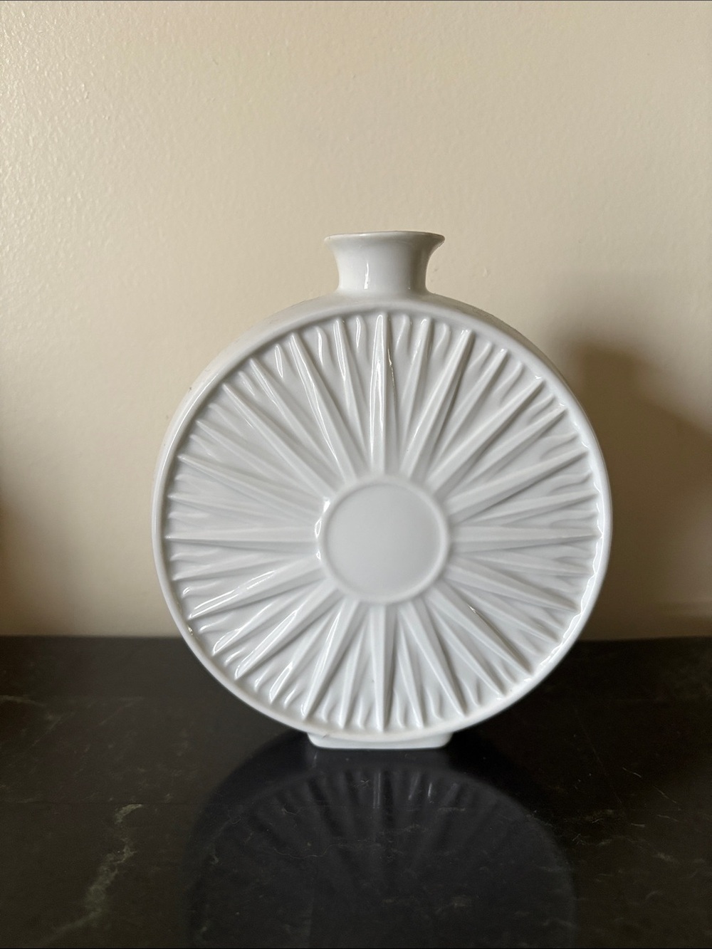 Vintage White Sunburst Round Ceramic Vase